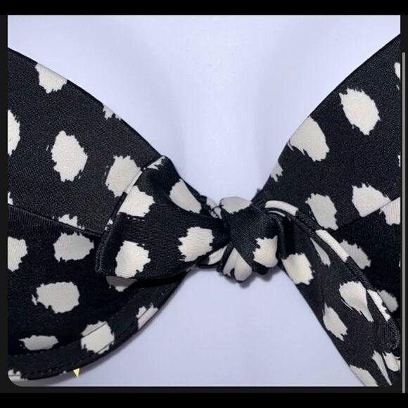 🏝️🚢 Victoria's Secret Contour Polka Dot Bikini Top Size 34B - Picture 2 of 5